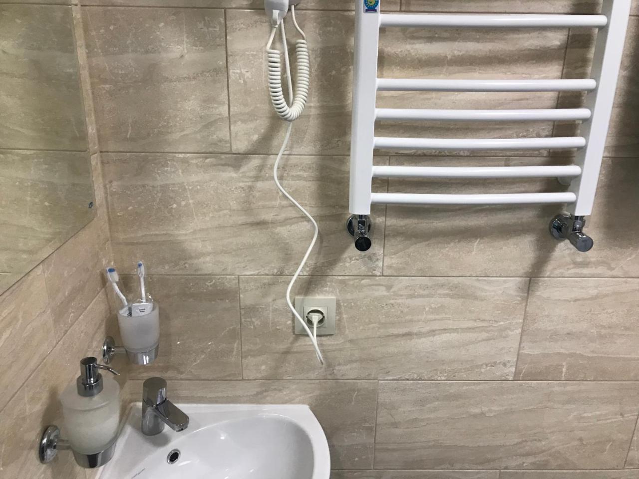 Dudman Hotel Kiev Eksteriør bilde