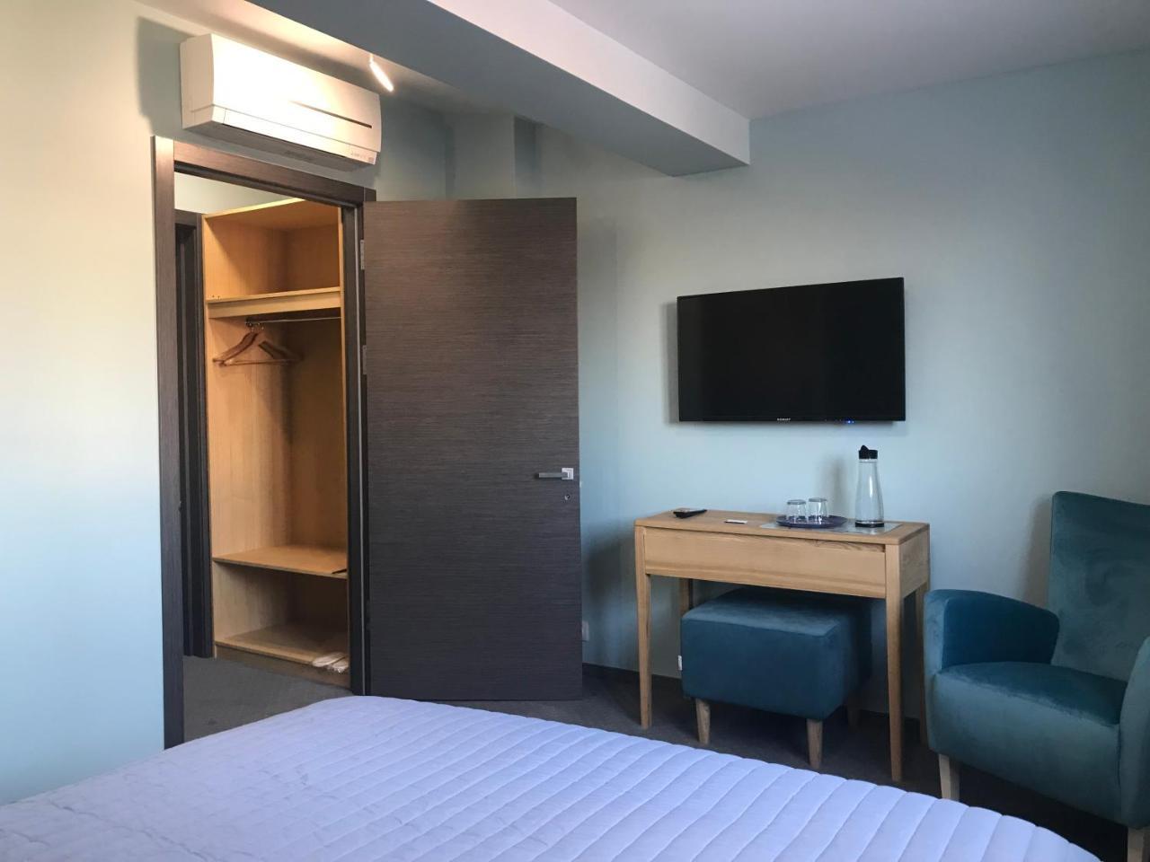 Dudman Hotel Kiev Eksteriør bilde